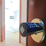 Comodhouse Διαμέρισμα *