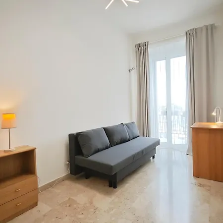 Comodhouse Apartament *